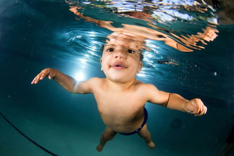 bebe sous l'eau 14