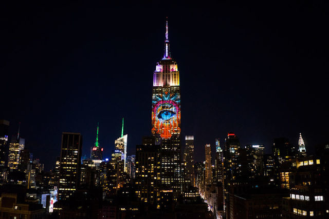 projection-empire-state-espece-animale-2