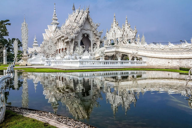Vous ne rêvez pas, ce merveilleux temple blanc est bien réel ! 1
